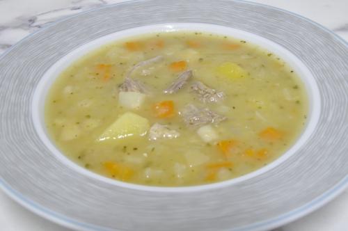 Jak uvařit hrachová polévka s vepřovým masem? Snadné recept, připravený za 30 - 45 minut